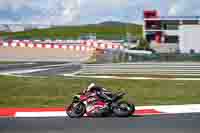 cadwell-no-limits-trackday;cadwell-park;cadwell-park-photographs;cadwell-trackday-photographs;enduro-digital-images;event-digital-images;eventdigitalimages;navarra;no-limits-trackdays;peter-wileman-photography;racing-digital-images;trackday-digital-images;trackday-photos